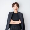 alt="副業で稼ぐ女性の画像"