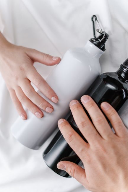 water bottle cleaning
