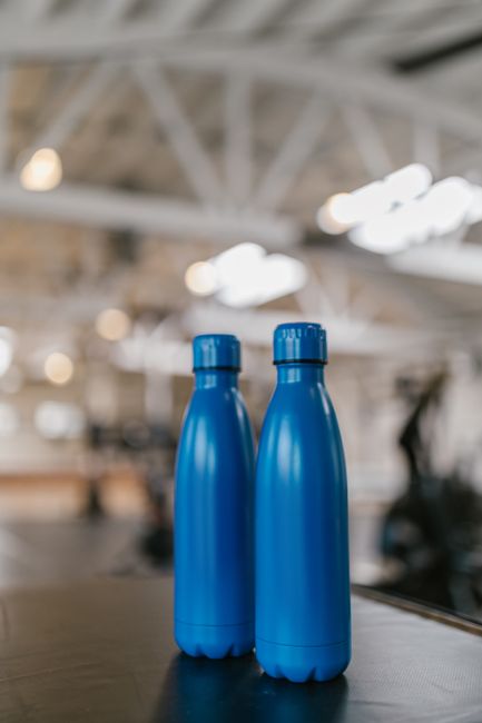 water bottle cleaning