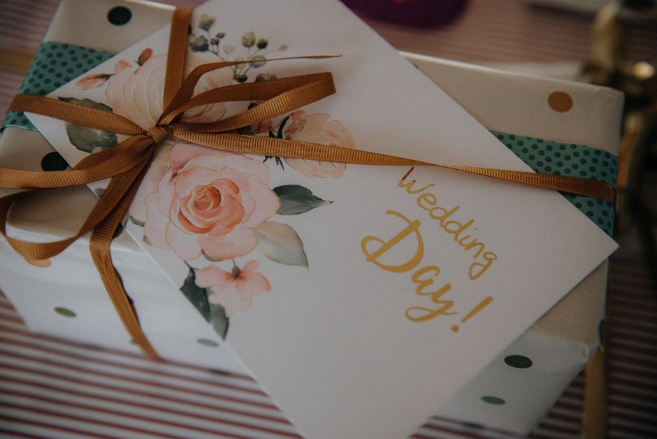 wedding gift celebrate