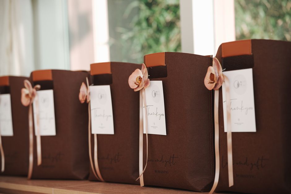 wedding gift celebrate