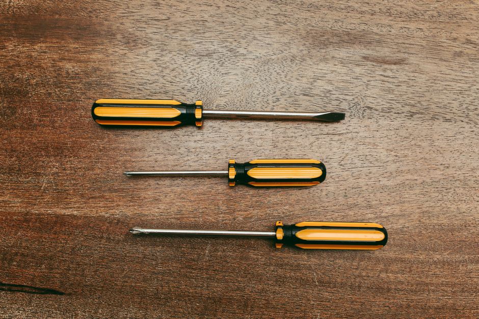 precision screwdriver tool