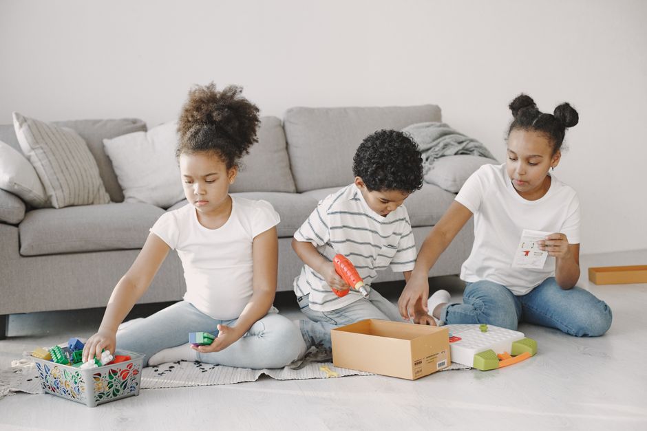 indoor toys kids playing